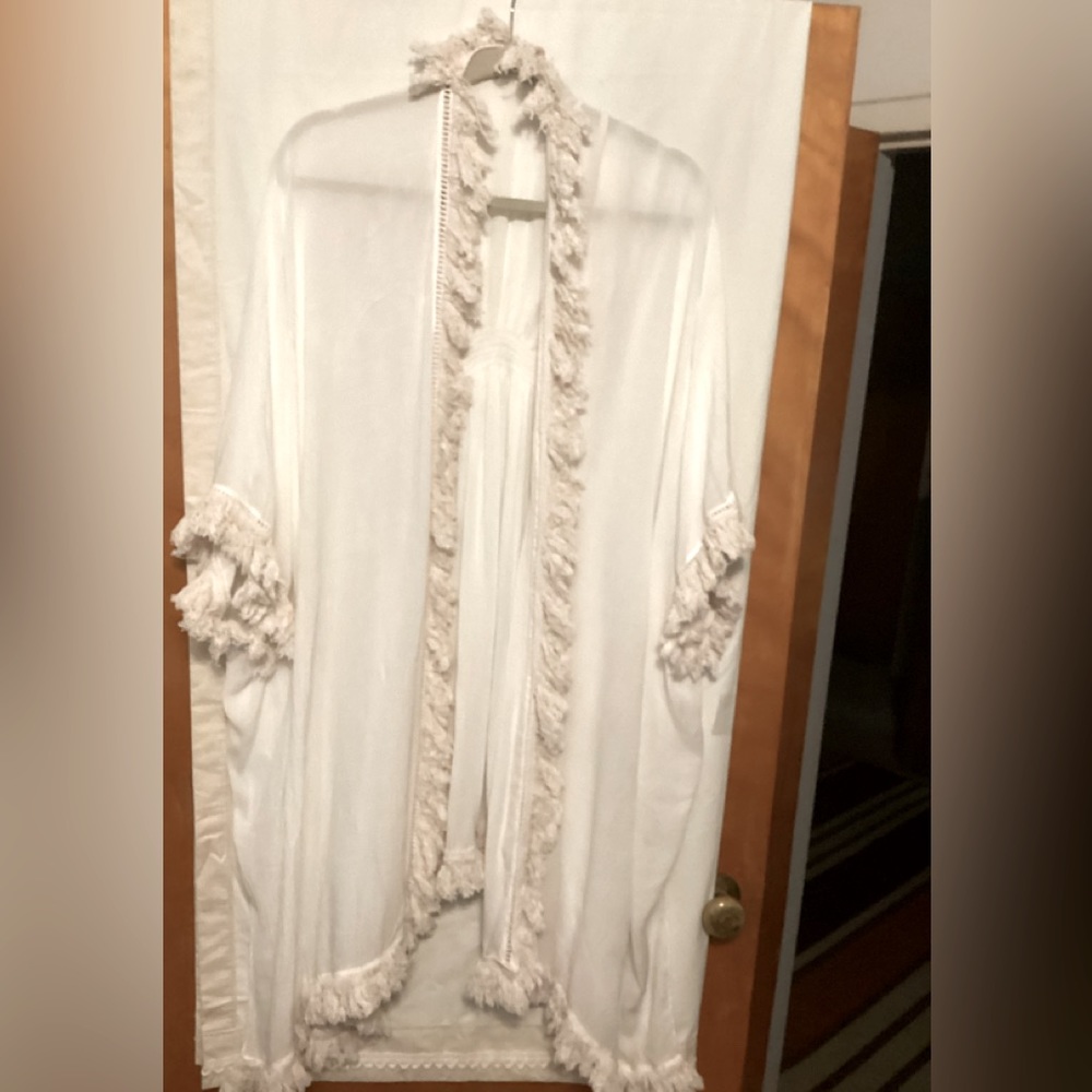 Free people long cover Sz one size